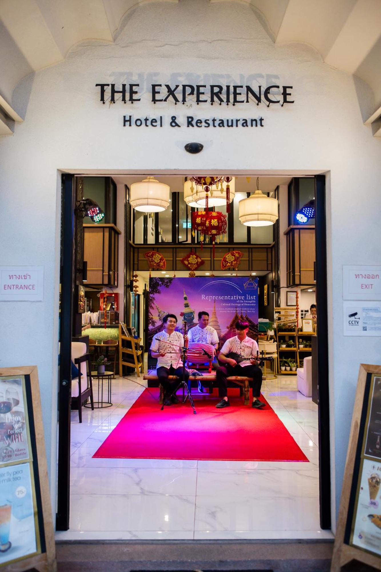 The Experience Walking Street Chiang Mai Hotel Kültér fotó
