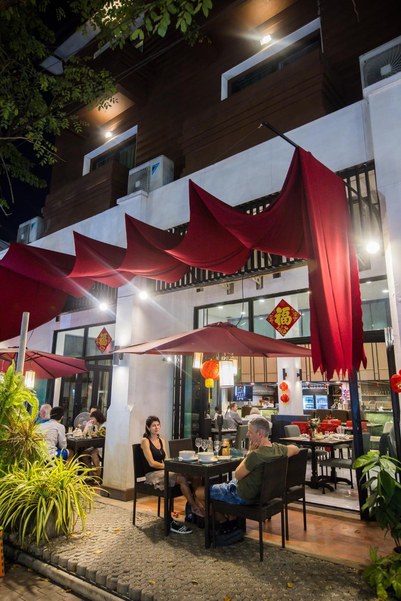 The Experience Walking Street Chiang Mai Hotel Kültér fotó