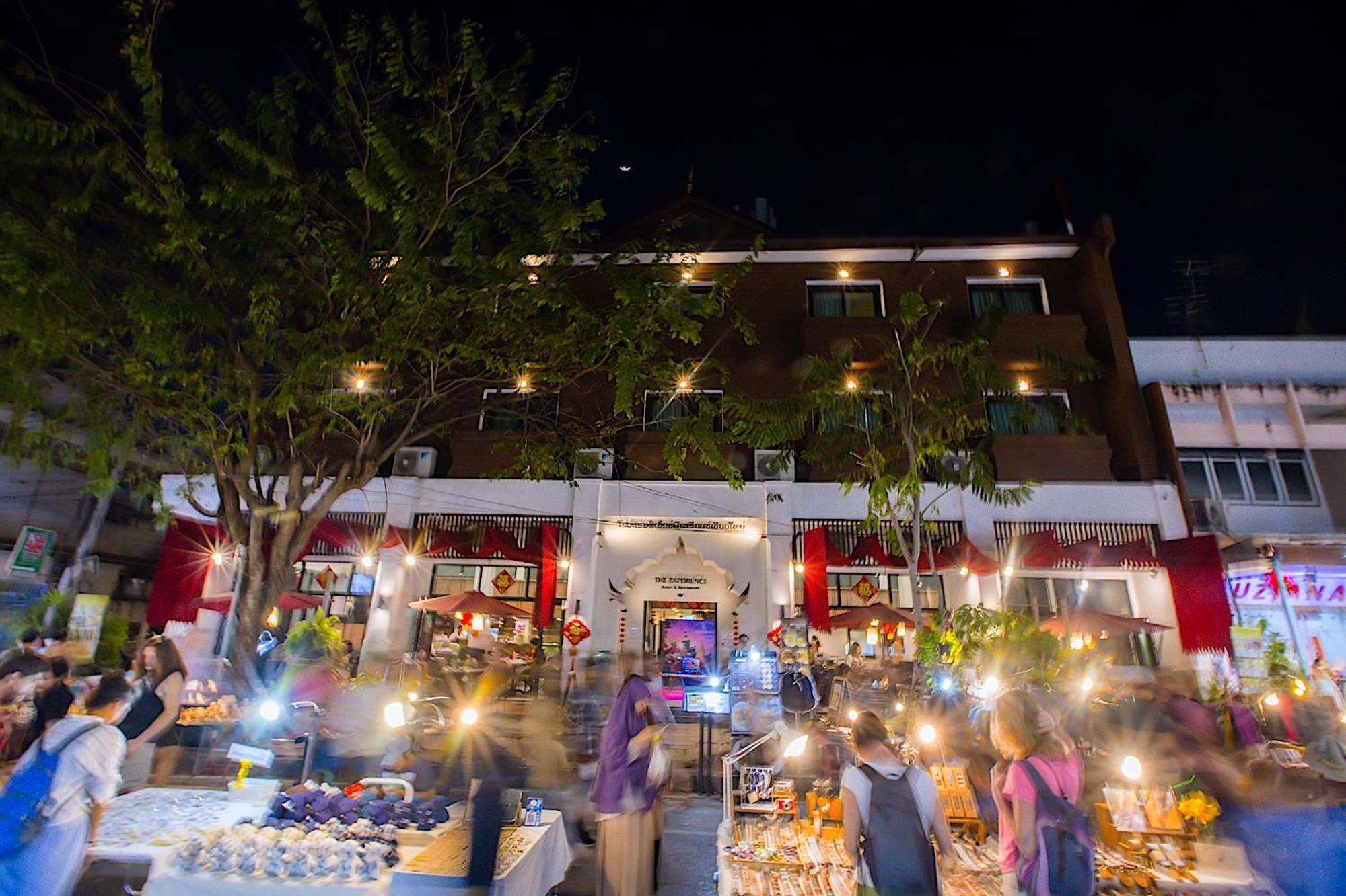 The Experience Walking Street Chiang Mai Hotel Kültér fotó